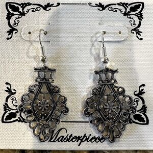 Silver Filigree Pendant Earrings NWT